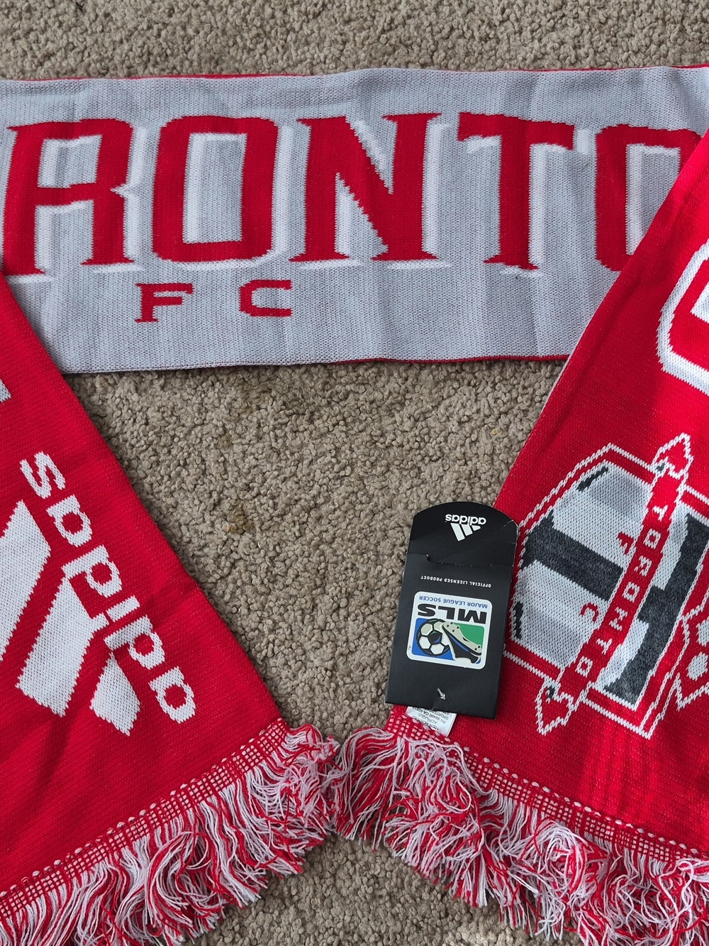 adidas Red and White MLS Toronto FC Fan Scarf One Size